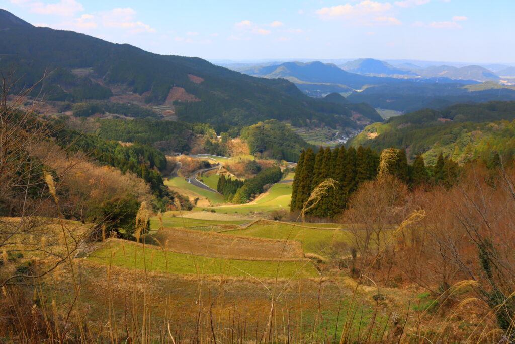 唐津市蕨野の棚田（佐賀）